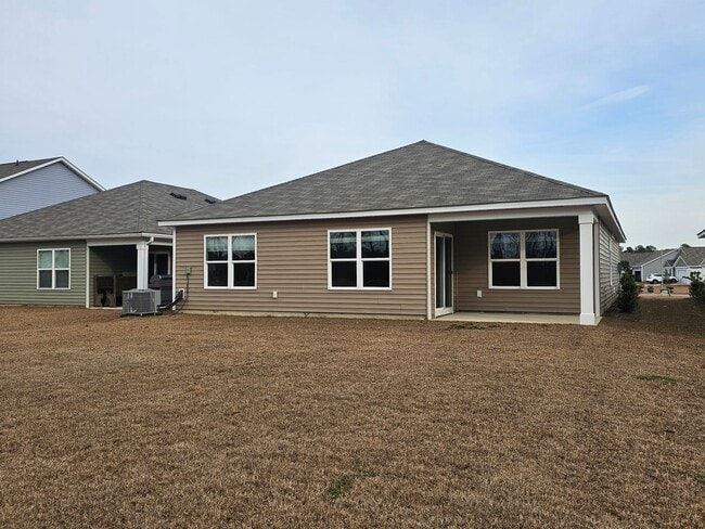 Building Photo - 3 Bedroom/ 2 Bath New Construction