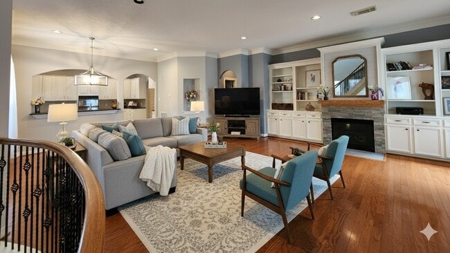 Building Photo - 305 Reinerman St