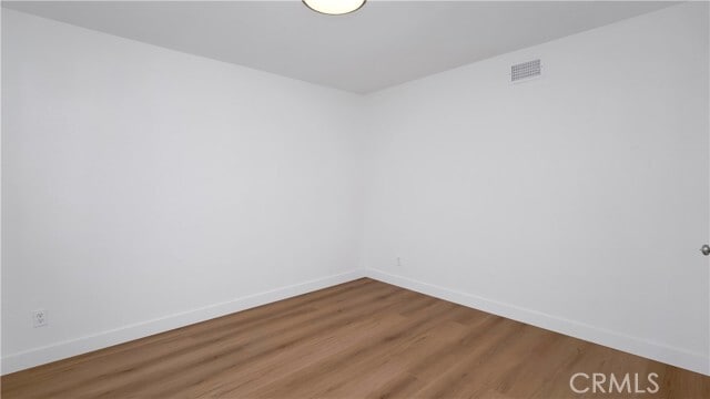 Building Photo - 1152 W Wakefield Ave