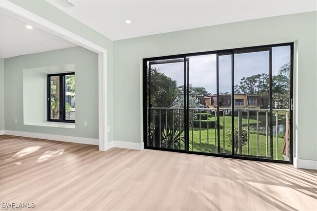 Building Photo - 407 Meadowlark Ln
