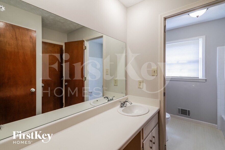 Building Photo - 3266 Hidden Forest Dr