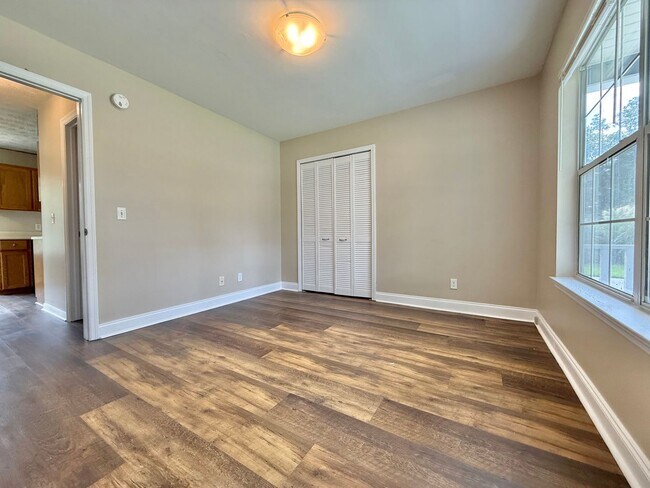 Building Photo - 279 Rice Gate Dr