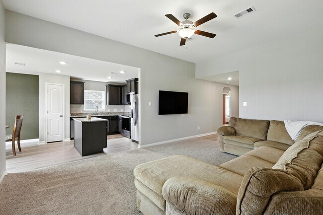 Building Photo - 325 Palo Duro Canyon Dr