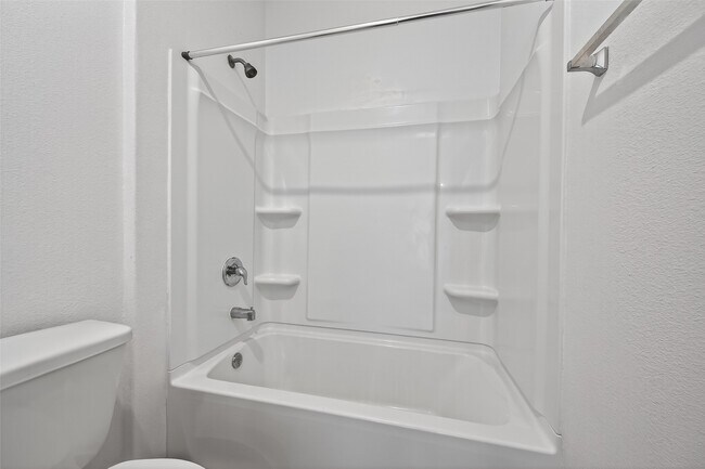 Building Photo - 17803 Pumpkin Vine Dr