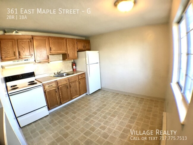 Building Photo - Affordably Priced 2-Bed with eat-in kitche...