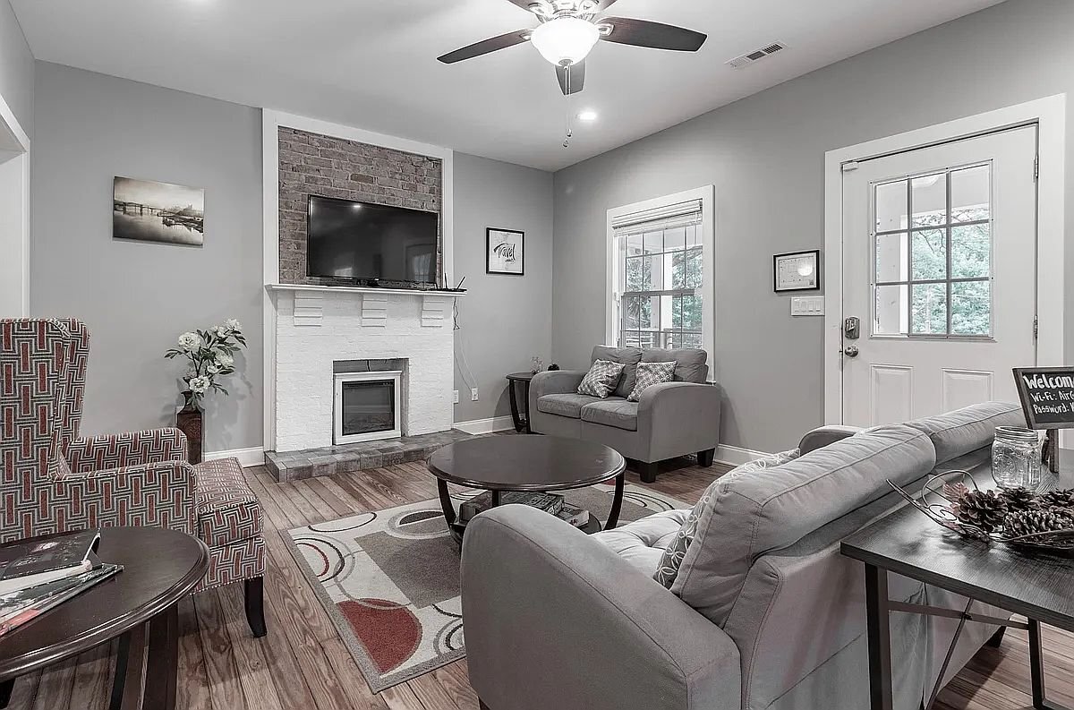 Building Photo - 1339 Hixson Pike