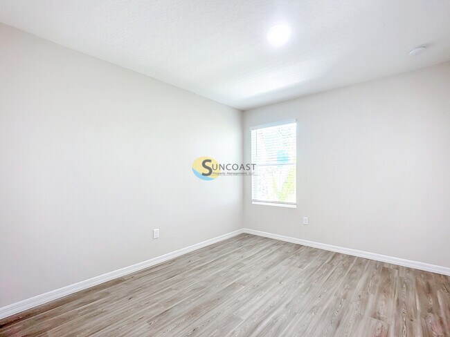 Building Photo - 11479 Oakfield Ct