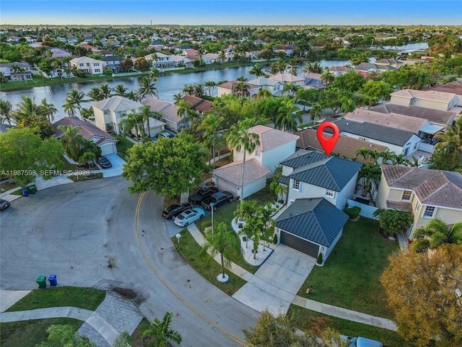 Building Photo - 18087 SW 30th Ct