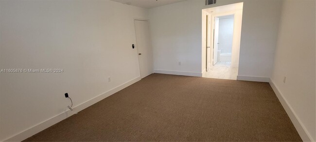 Building Photo - 8632 NW 34th Pl