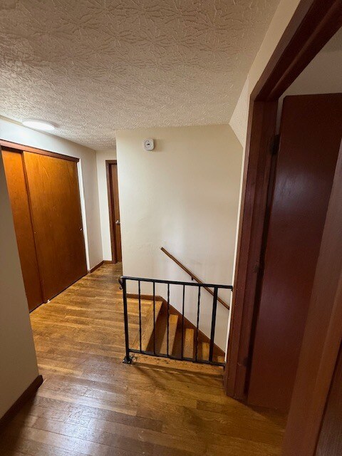 Building Photo - 3402 Beachworth Dr