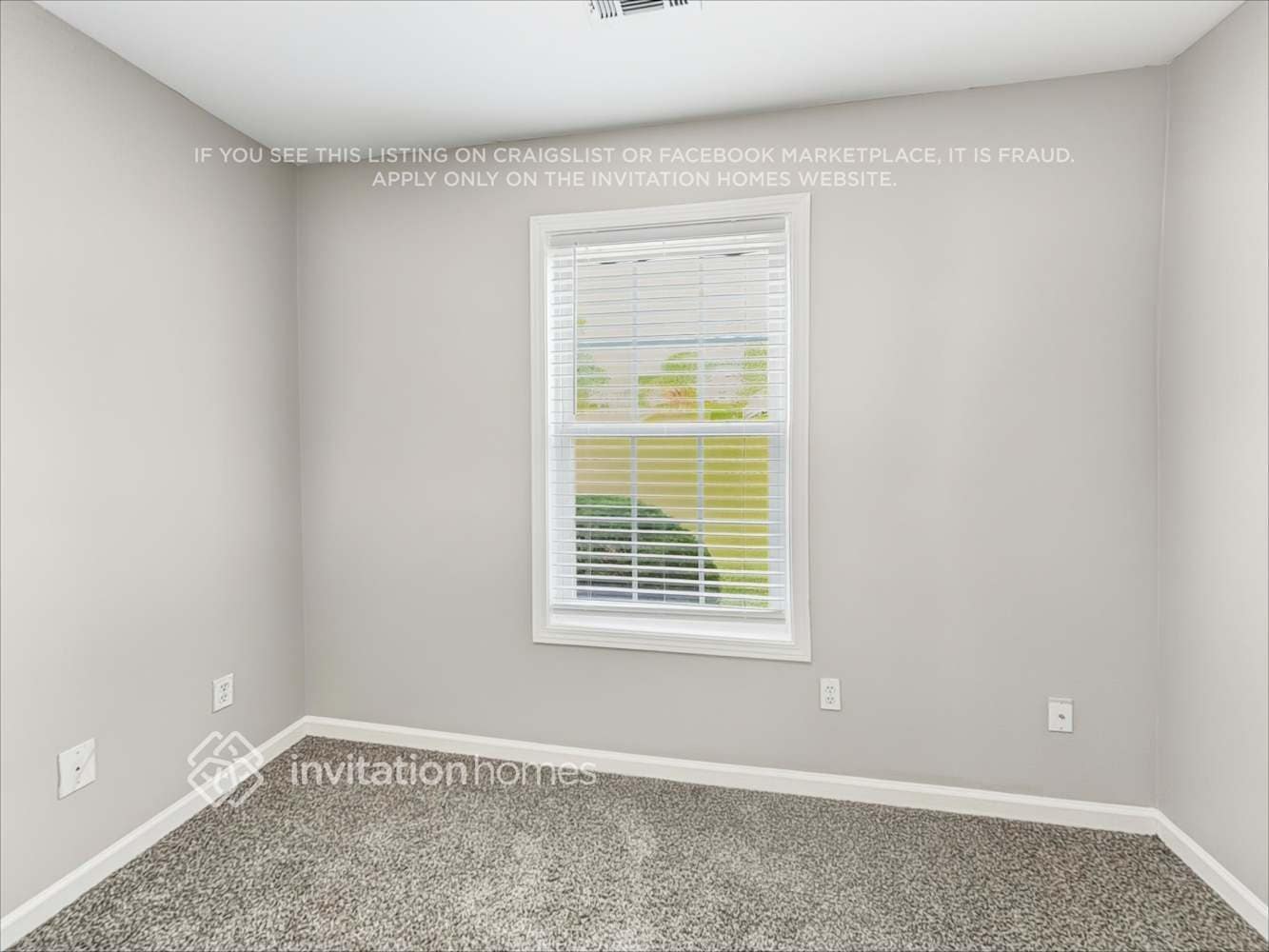 Building Photo - 4730 Camelot Dr