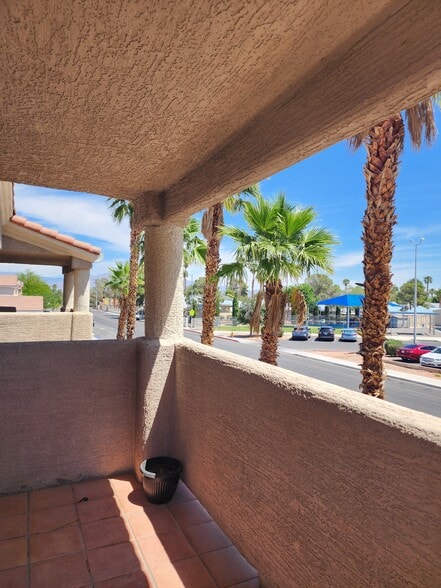 Building Photo - 2233 James Bilbray Dr