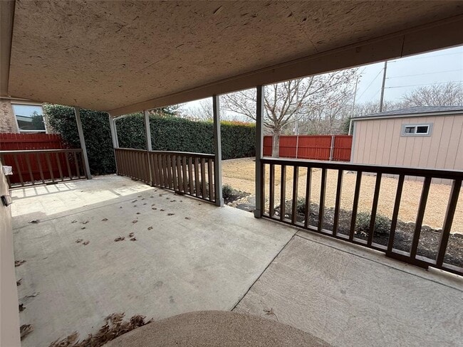 Building Photo - 334 Avalanche Ave