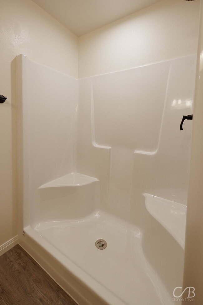 Building Photo - For Lease