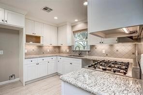 Building Photo - 4934 N Braeswood Blvd