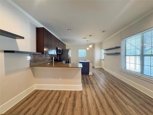 Building Photo - 4227 Delano Pl