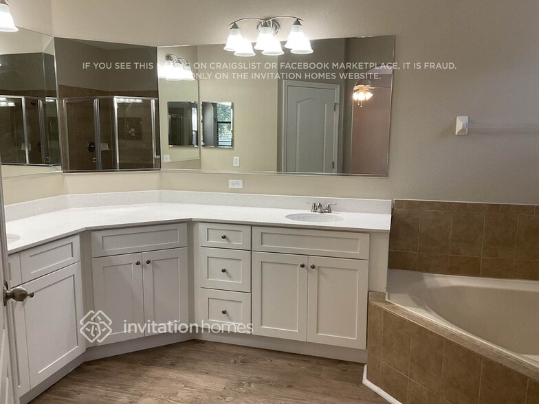 Building Photo - 641 Arbor Pointe Ave