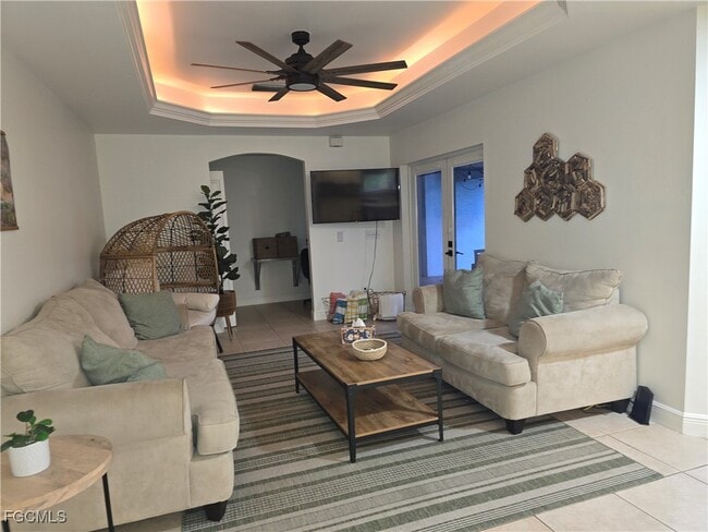 Building Photo - 2309 SW 27th St