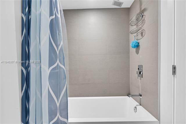 Building Photo - 1080 Brickell Ave