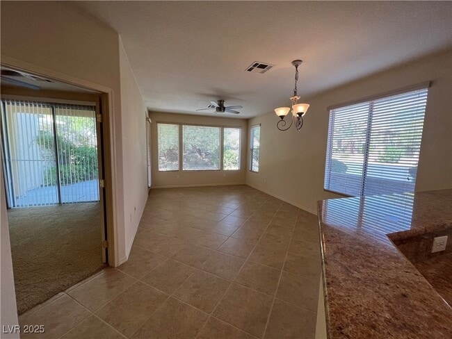 Building Photo - 5445 Progresso St