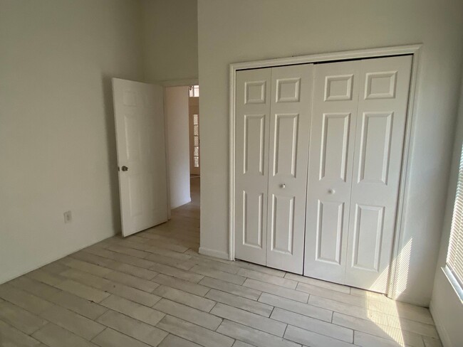 Building Photo - Home for rent