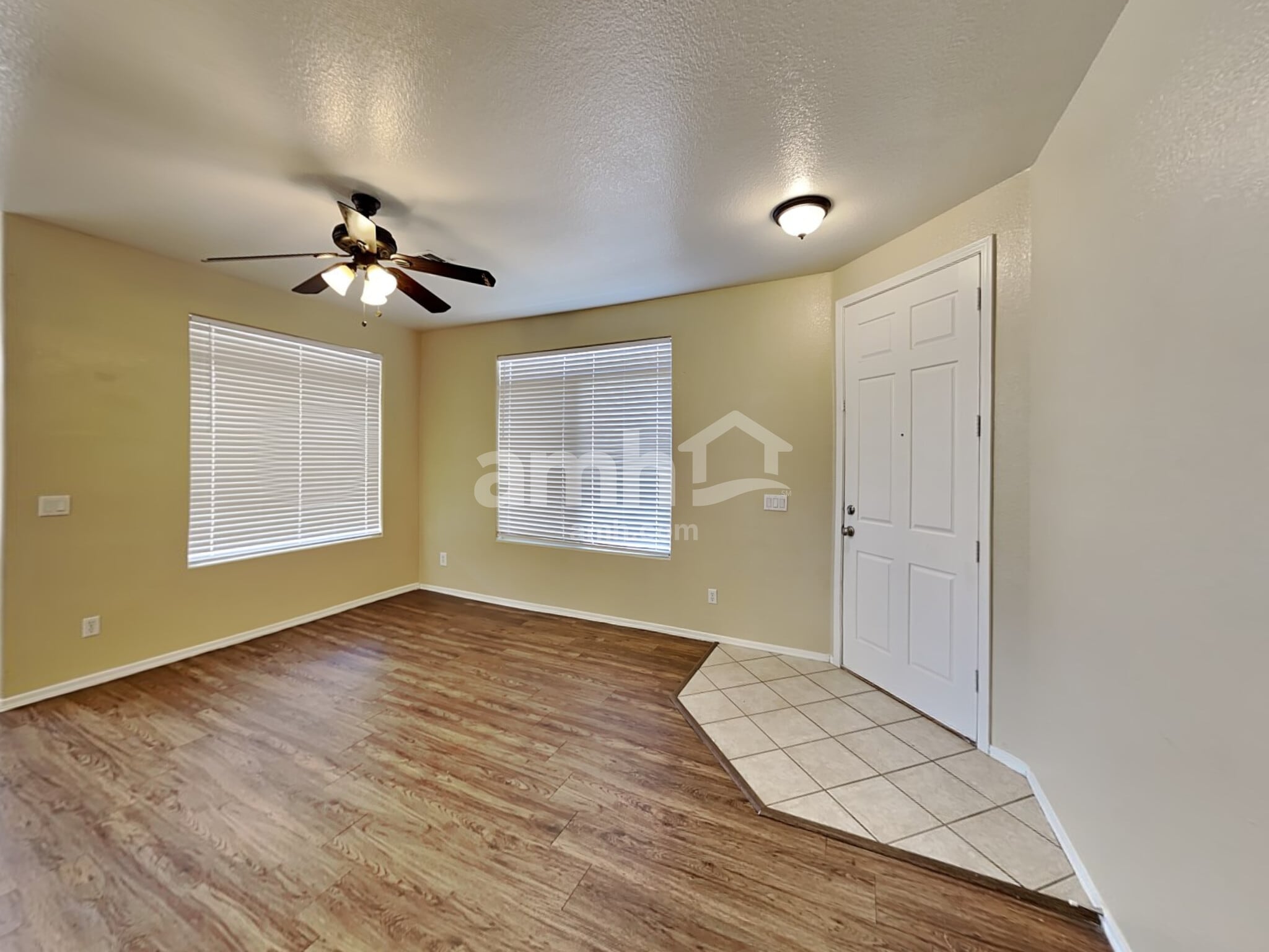 Building Photo - 766 S Jesse St