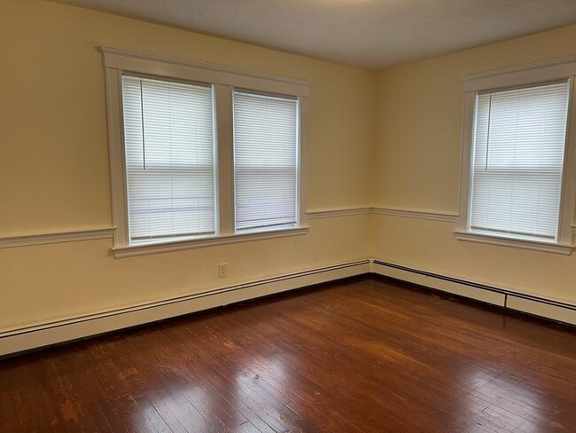 Building Photo - 47 Euclid Ave