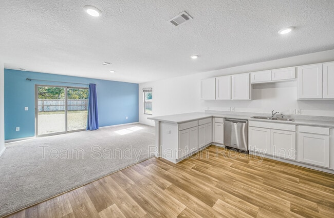 Building Photo - 8739 Schooner Ln