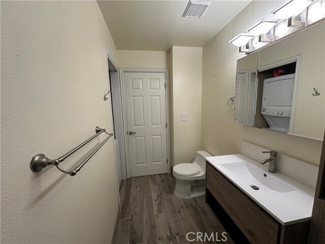 Building Photo - 2037 S Coast Hwy