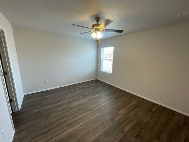 Building Photo - Pre-Leasing Now | Beautiful 3 Bed, 2 Bath Home in Siloam Springs | Available June 14