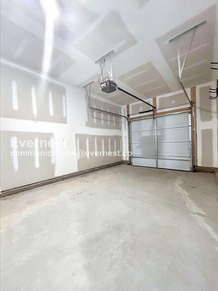 Building Photo - 8153 Sheffield Dr.