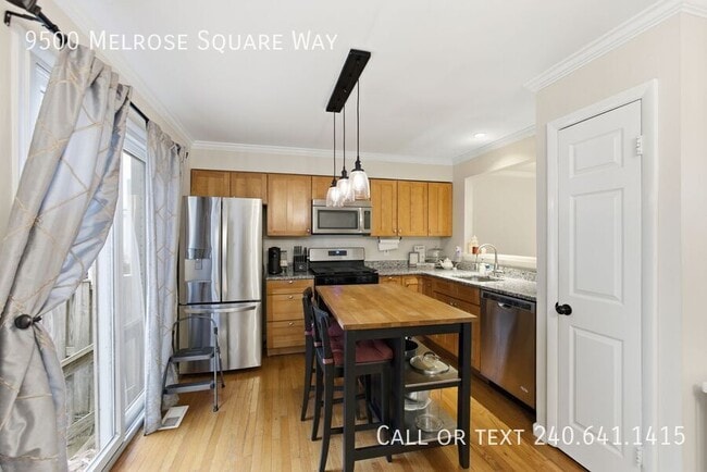 Building Photo - 9500 Melrose Square Way