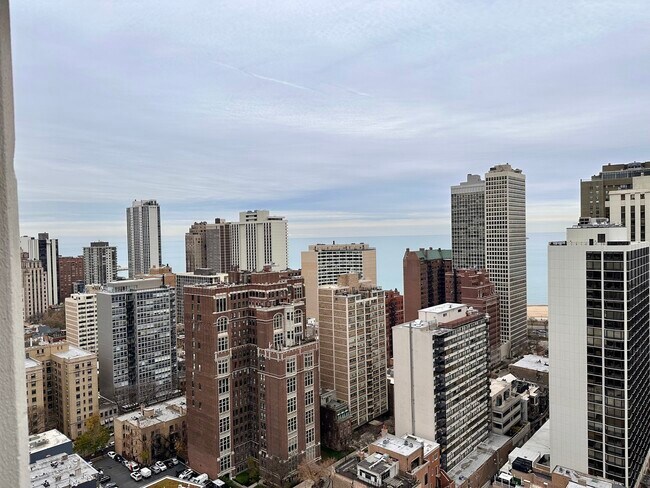 Building Photo - 1030 N State St