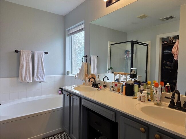 Building Photo - 4017 Kerley Ct