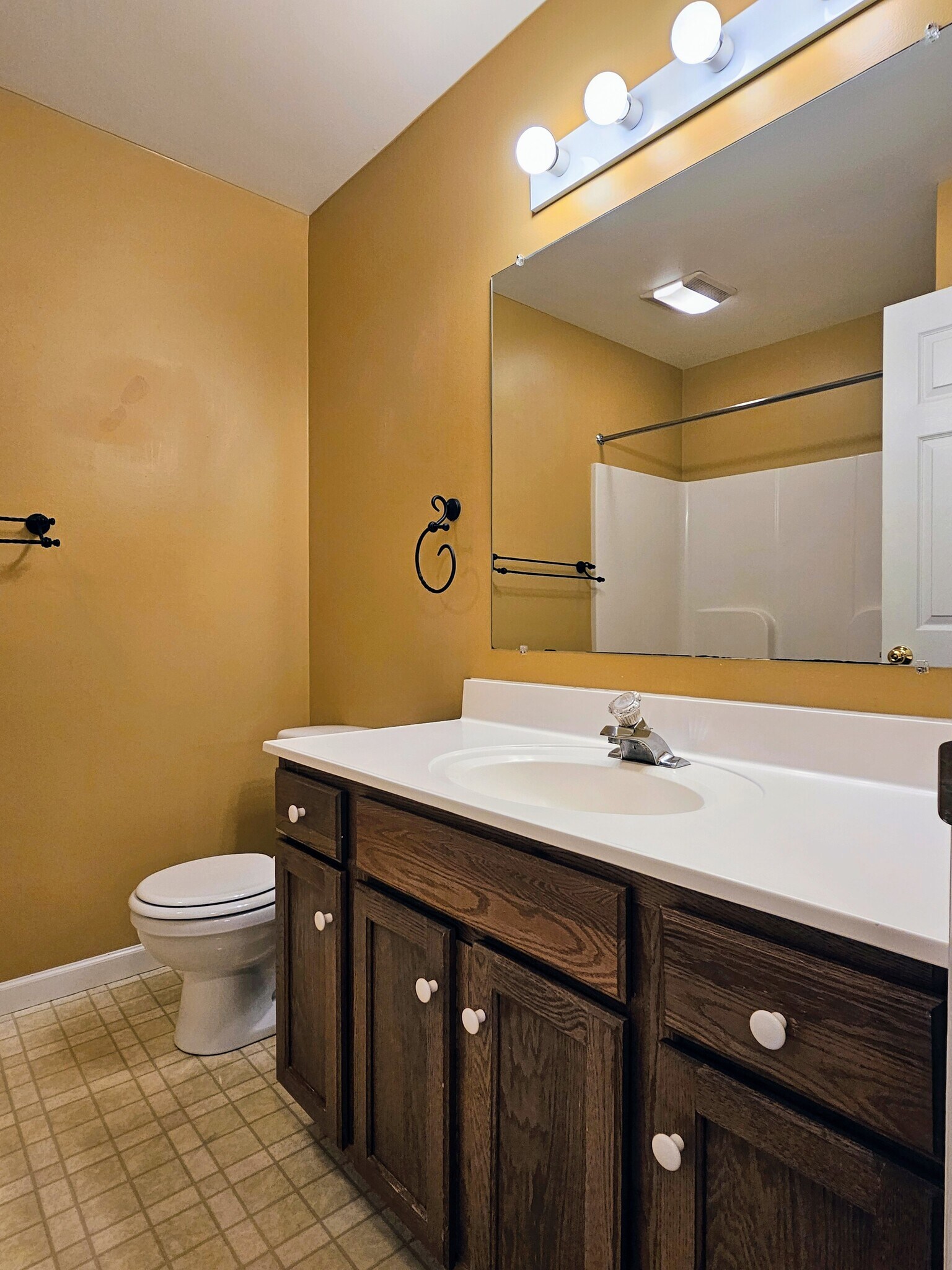 Building Photo - 562 Wood Duck Dr