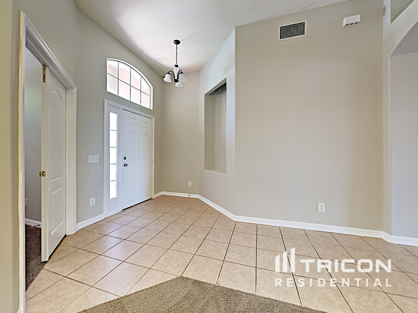 Building Photo - 5112 Clover Mist Dr