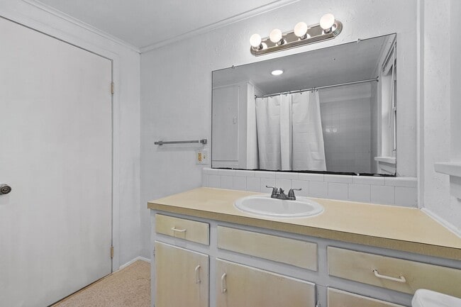 Building Photo - Super Cute 3 Bedroom in Fayetteville!