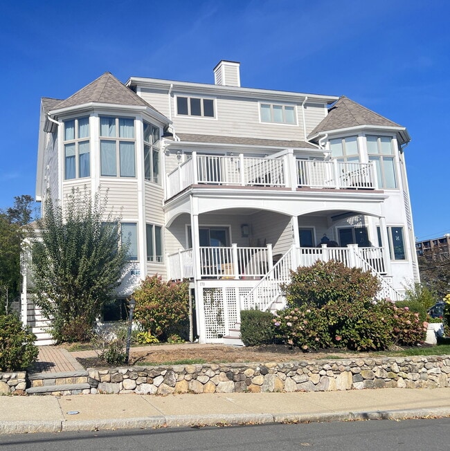 Building Photo - 170 Cliff Ave