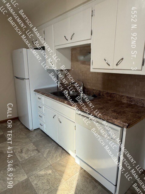 Building Photo - 4552 N 92nd St