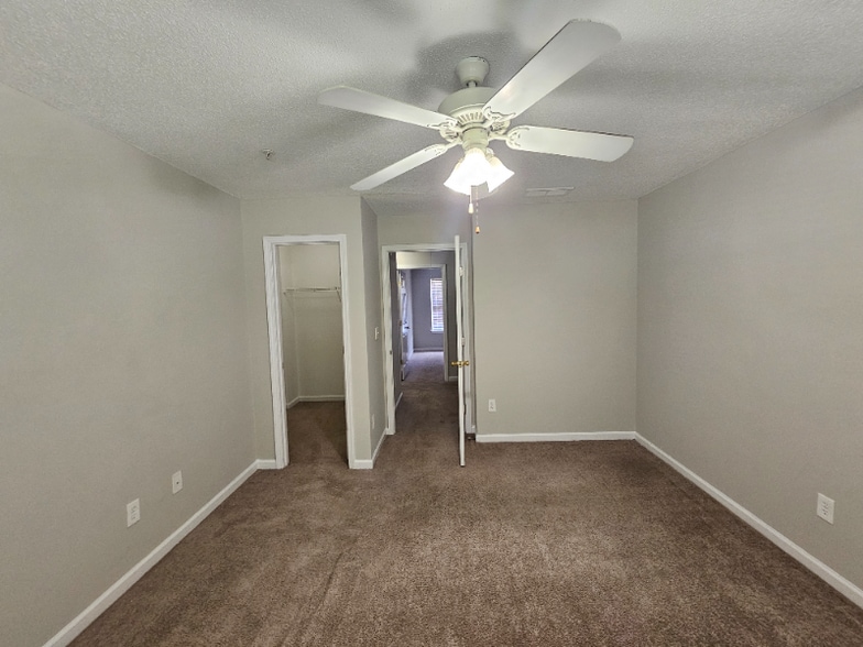 Building Photo - 128 Odyssey Turn NW