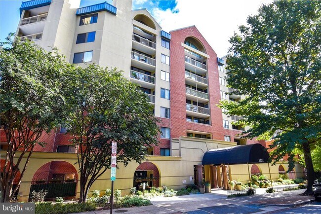 Building Photo - 2725 Connecticut Ave NW