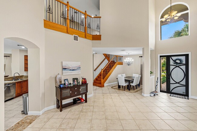 Building Photo - 8097 Via Bolzano