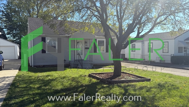 Building Photo - Freshly Updated and Ready to Move In!