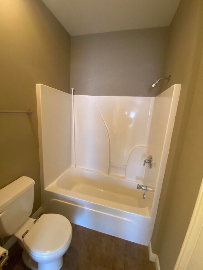 Building Photo - 4100 W Worley St