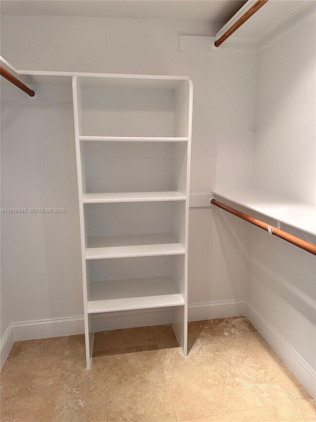 Building Photo - 2333 Brickell Ave