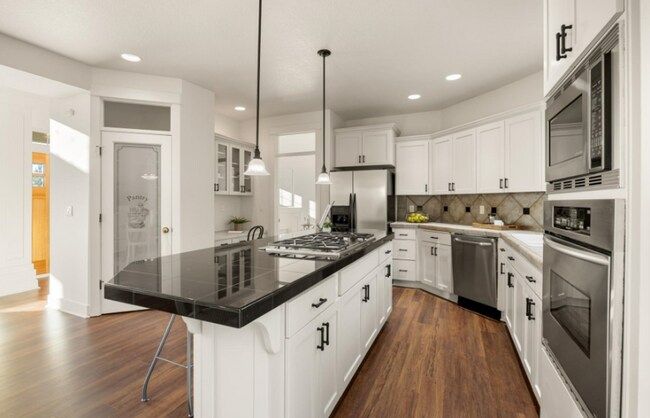 Building Photo - Spacious Happy Valley 4 Bedroom + Office Home with Valley Views, 3-Car Garage & Entertainer’s Bac...