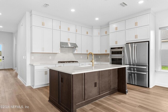 Building Photo - 174 Pine Leaf Dr