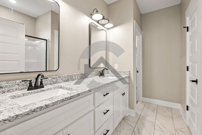 Building Photo - 1295 Acuff Ln