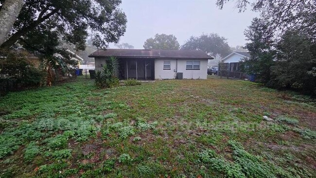 Building Photo - 1621 Huntington St