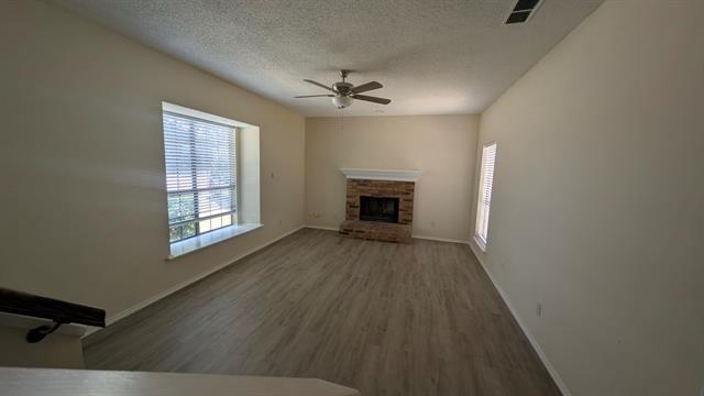 Building Photo - 8943-8945 Camfield Wy